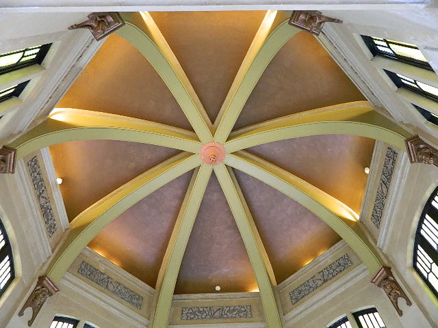 Way station ceiling